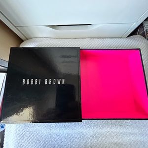 Bobbi Brown gift box with fuchsia interior